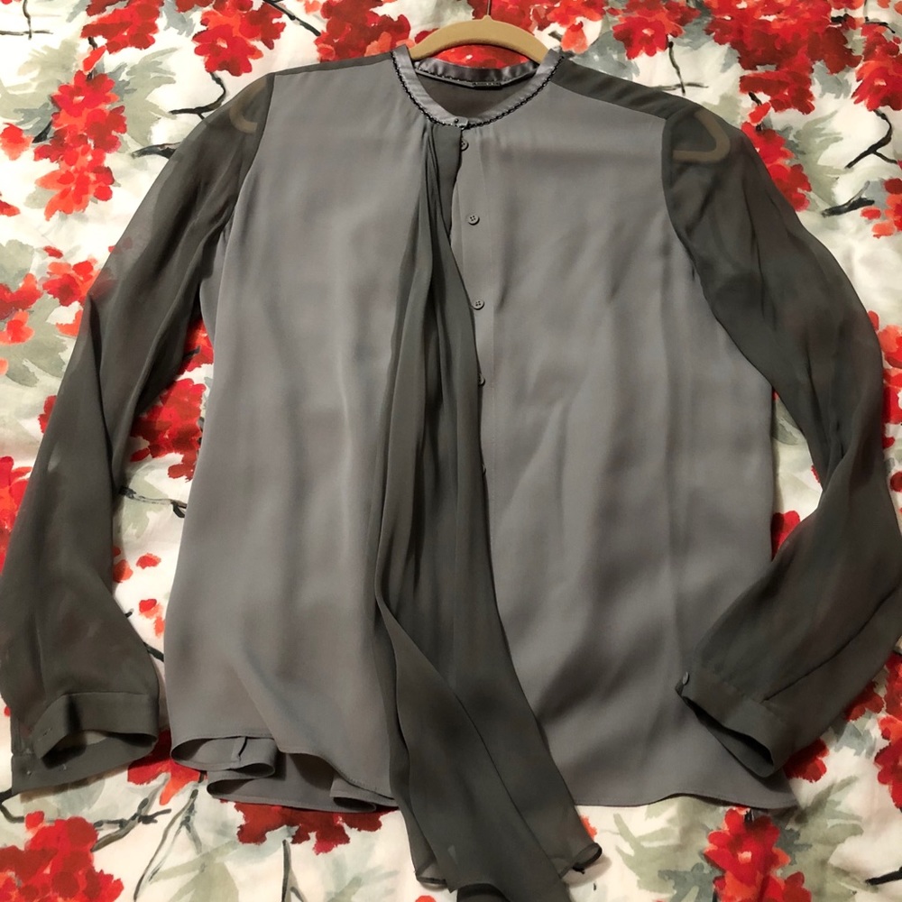 Like New Elie Tahari Silk shirt